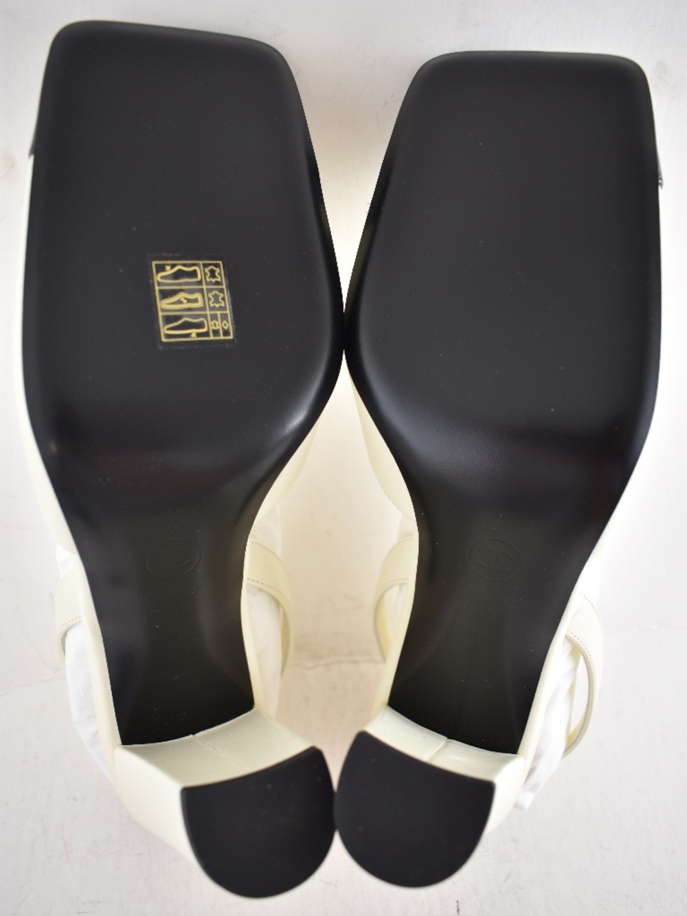 Chanel 26S Blazy Ivory Black Square Toe Sling CC Slingback Block Heel Pump 40.5 - Picture 16 of 16